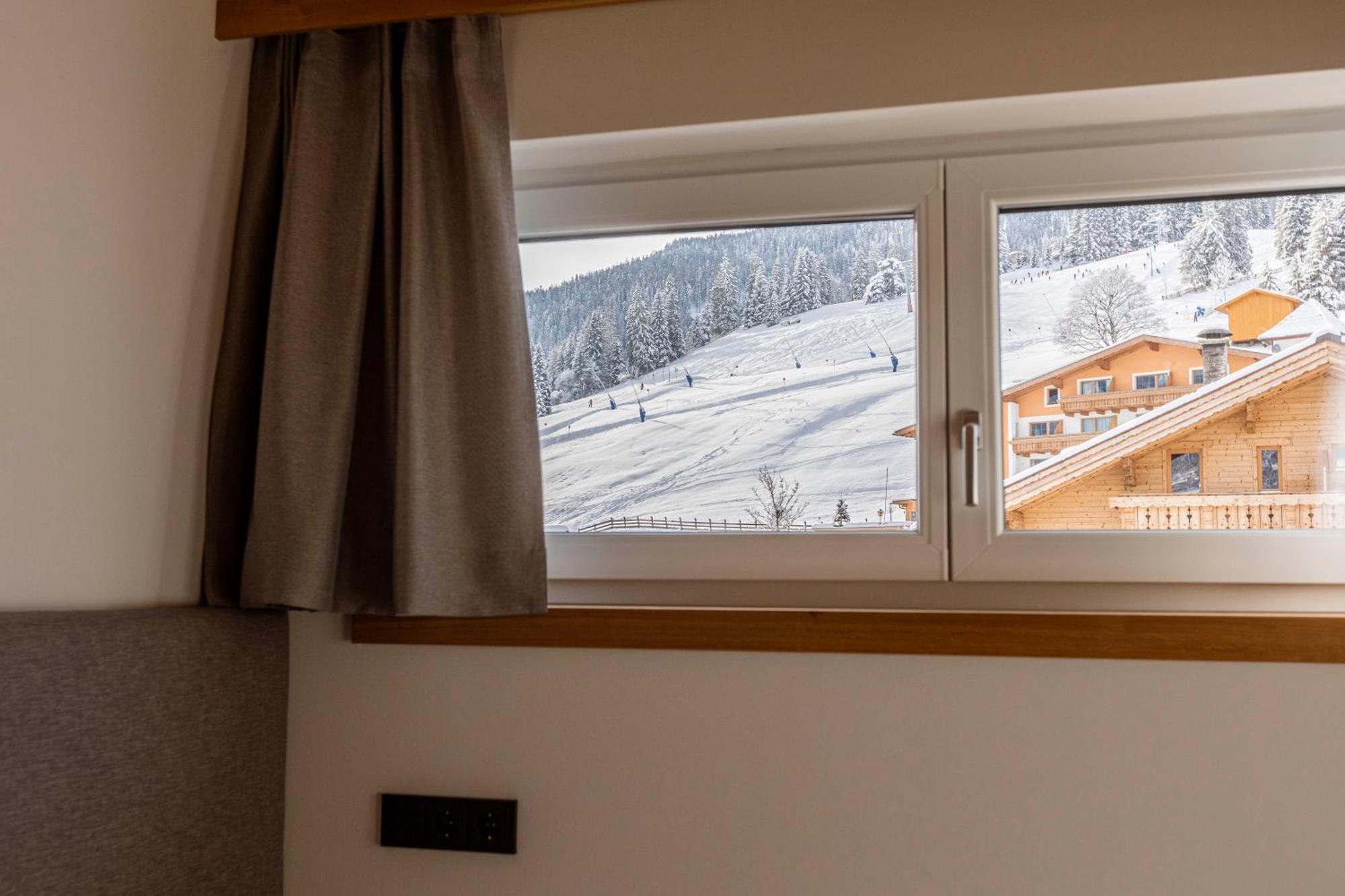 Zugspitz Suites Lermoos By Alps Resorts מראה חיצוני תמונה